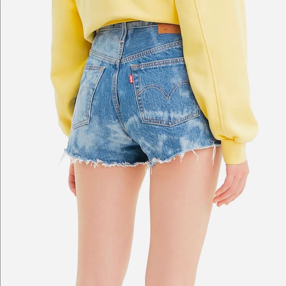 LEVI’S 501 Original Cutoff Denim Shorts Tie Dye